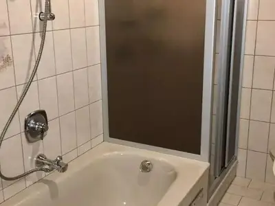 Badezimmer 1