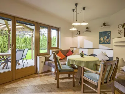 DiningRoom