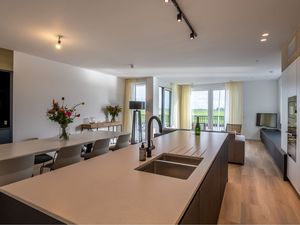 23522538-Ferienwohnung-6-Kamperland-300x225-4