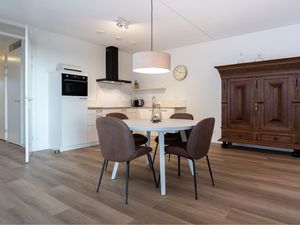 23521285-Ferienwohnung-4-Kamperland-300x225-4