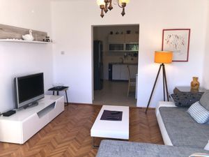 22446177-Ferienwohnung-6-Kampor-300x225-2