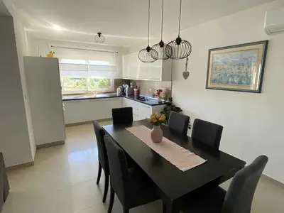 Ferienwohnung für 4 Personen (150 m²) in Kampor 9/10