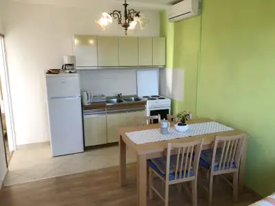 Ferienwohnung für 4 Personen (55 m²) in Kampor 4/10