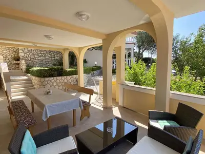 Ferienwohnung für 7 Personen (120 m²) in Kampor 1/10