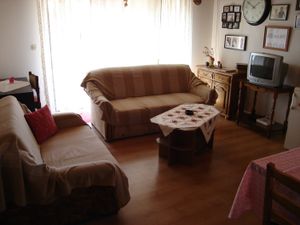 18555615-Ferienwohnung-4-Kampor-300x225-1