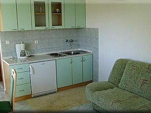 21748791-Ferienwohnung-4-Kampor-300x225-3