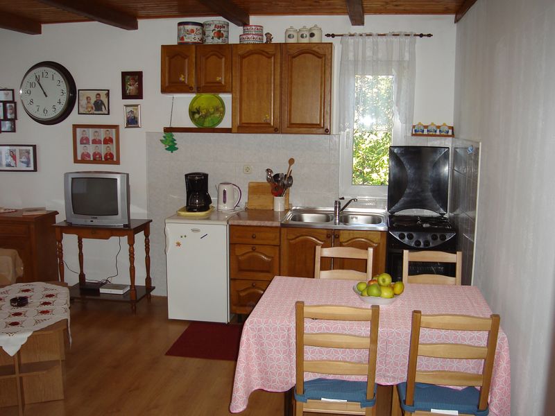 23928135-Ferienwohnung-4-Kampor-800x600-2