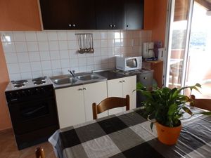 23932151-Ferienwohnung-5-Kampor-300x225-1