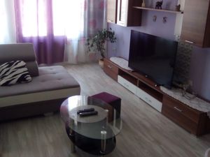 18323399-Ferienwohnung-6-Kampor-300x225-2