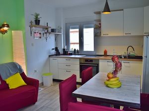 18688456-Ferienwohnung-4-Kampor-300x225-1