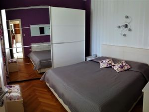 23932102-Ferienwohnung-4-Kampor-300x225-4