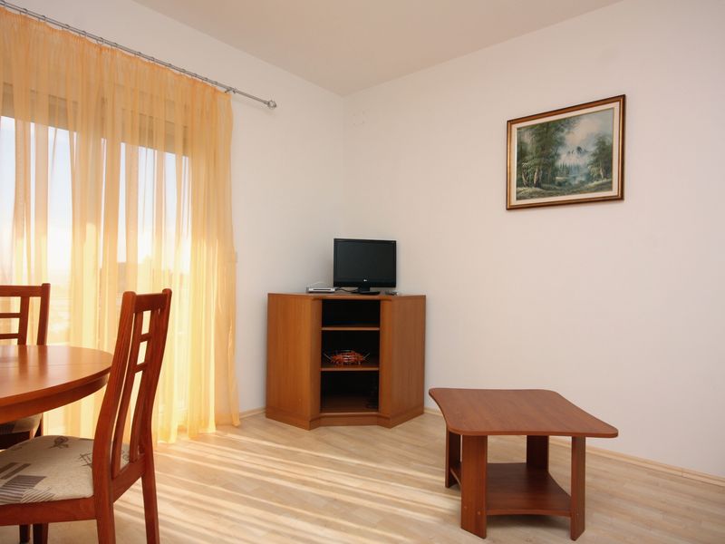 23928116-Ferienwohnung-6-Kampor-800x600-2