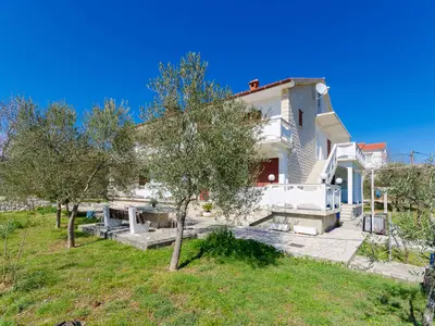 Ferienwohnung für 8 Personen (152 m²) in Kampor 9/10