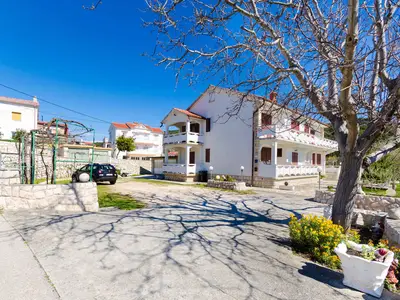 Ferienwohnung für 8 Personen (152 m²) in Kampor 10/10