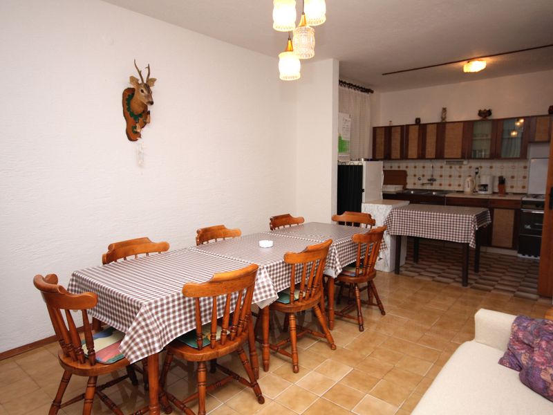 23928175-Ferienwohnung-8-Kampor-800x600-2