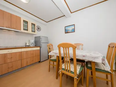 Ferienwohnung für 4 Personen (60 m²) in Kampor 6/10