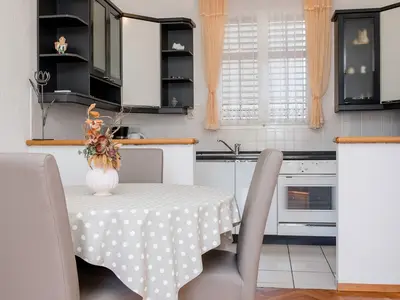 Ferienwohnung für 5 Personen (55 m²) in Kampor 6/10