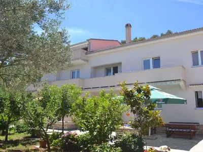 Ferienwohnung für 4 Personen (60 m²) in Kampor 8/10