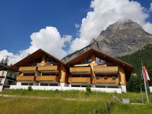 23854262-Ferienwohnung-4-Kandersteg-300x225-3