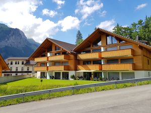 23855366-Ferienwohnung-4-Kandersteg-300x225-5