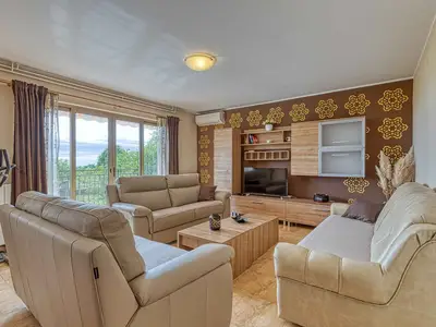Ferienwohnung für 6 Personen (98 m²) in Kanfanar 1/10