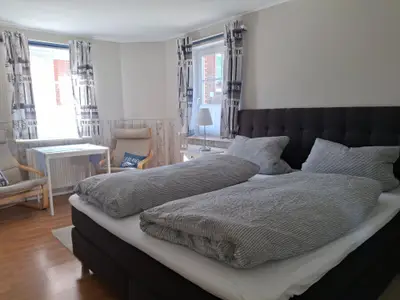 FeWo Sonnenblume Schlafzimmer