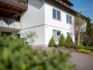 23392733-Ferienwohnung-4-Kappelrodeck-300x225-2