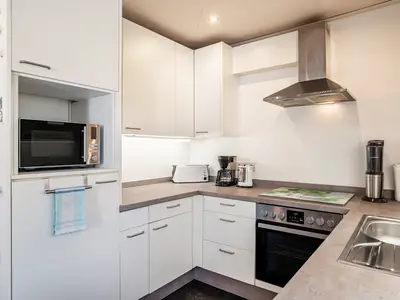 KITCHEN, INSIDE