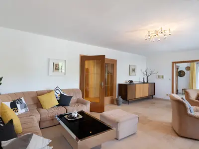 Photo, INSIDE, OUTSIDE