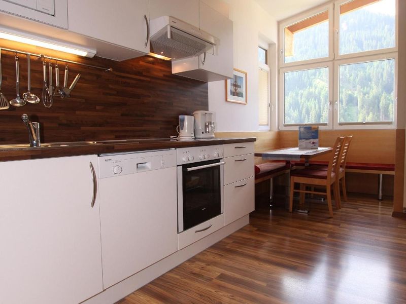 schöne, moderne, top ausgestattete Küche, Wohnung Adlerhorst 402Kappl, Ischgl