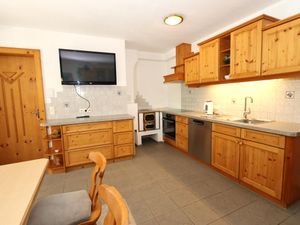 23896378-Ferienwohnung-8-Kappl-300x225-2