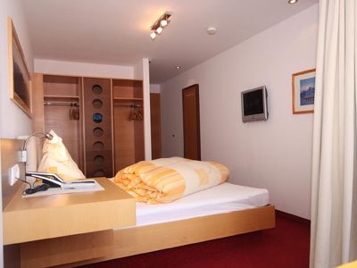 Doppelzimmer, Appartement Panorama Ischgl 301, ferienwohnen mattle, Kappl, Tirol