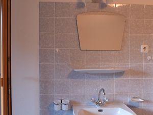 24017235-Ferienwohnung-6-Kappl-300x225-4