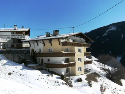 ExteriorWinter