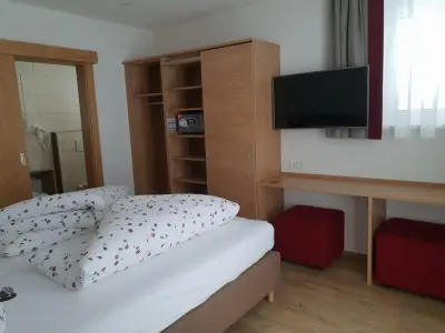 Zimmer 2
