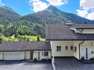 Ferienwohnung für 8 Personen (100 m²) in Kappl
