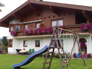 18269086-Ferienwohnung-5-Kaprun-300x225-4