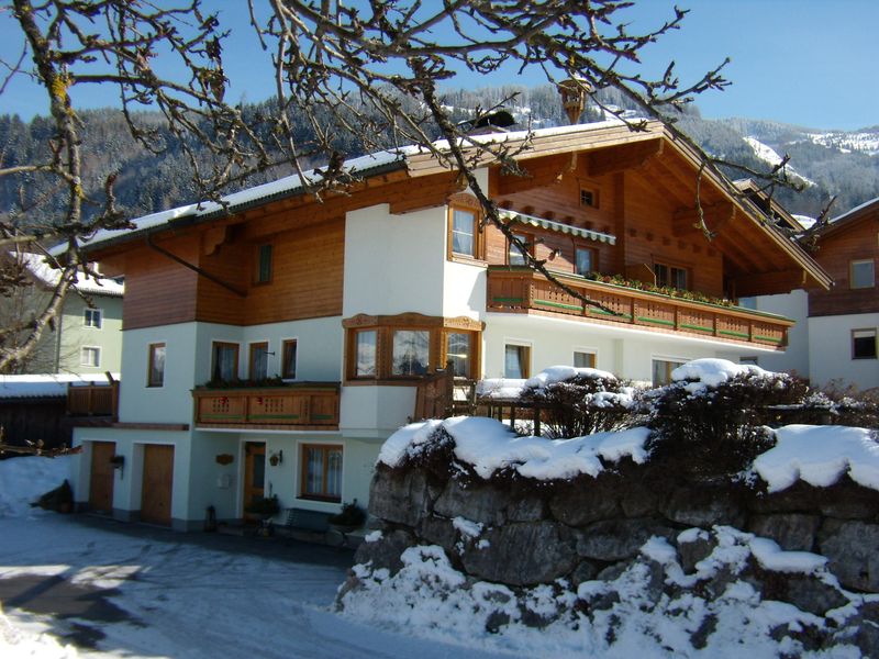 864363-Ferienwohnung-4-Kaprun-800x600-0