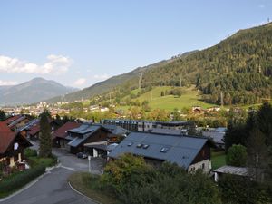 916216-Ferienwohnung-6-Kaprun-300x225-4