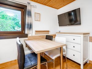 23538710-Ferienwohnung-4-Kaprun-300x225-3