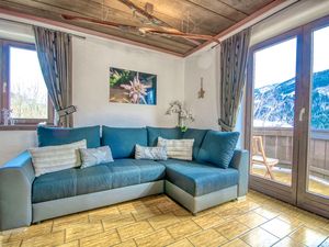 23885946-Ferienwohnung-4-Kaprun-300x225-3