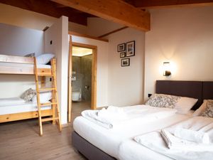 19378480-Ferienwohnung-7-Kaprun-300x225-5