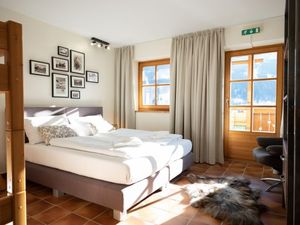 22190613-Ferienwohnung-4-Kaprun-300x225-2