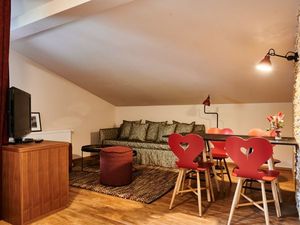 22457517-Ferienwohnung-4-Kaprun-300x225-5