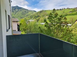 23674291-Ferienwohnung-4-Kaprun-300x225-1