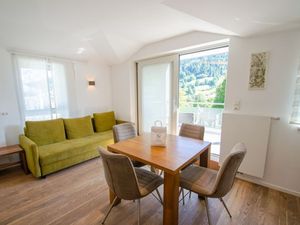 23831210-Ferienwohnung-4-Kaprun-300x225-1