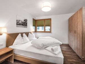 23748395-Ferienwohnung-2-Kaprun-300x225-3