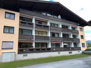 24016263-Ferienwohnung-4-Kaprun-300x225-2