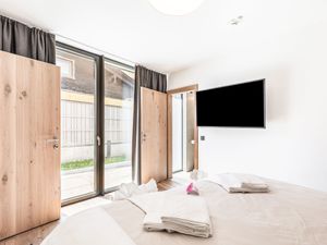 23858575-Ferienwohnung-6-Kaprun-300x225-5