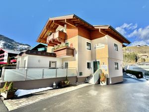 24048099-Ferienwohnung-4-Kaprun-300x225-1